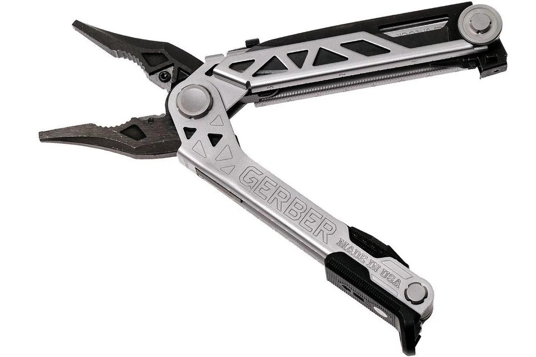 knivesandtools3837186